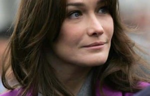 卡拉·布吕尼【意大利女演员】 – 人物百科