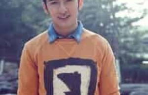 米热【Merxat，原名米热夏提·亚里坤，中国内地影视男演员】 – 人物百科