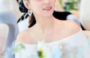 钟欣潼【中国香港

影视演员、歌手、曾用名钟欣桐，别名阿娇、Twins组合成员】 – 人物百科