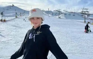 谷爱凌【中国女子自由式滑雪运动员】 – 人物百科