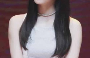 周洁琼【中国内地流行乐女歌手、演员】 – 人物百科