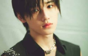 宋亚轩【中国内地男歌手、演员，男子演唱组合时代少年团成员】 – 人物百科