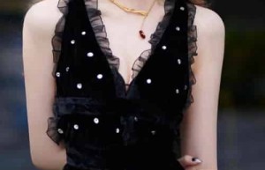 陈卓璇【中国内地流行乐女歌手、影视演员，女子演唱组合前超级女团、前硬糖少女303成员】 – 人物百科