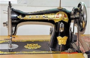 缝纫机是谁发明的（英国托马斯·山特，发明于1970年）_世界近代史 菊江历史网