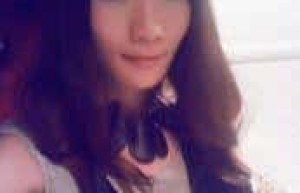 加薪姐【企业白领，穿比基尼到公司楼前要加薪】 – 人物百科