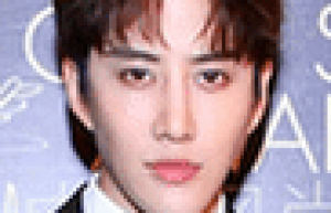 Mike【披拉·尼迪裴善官，泰国知名歌手、演员】 – 人物百科