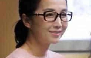 和晶【中国内地女主持人、话剧导演】 – 人物百科