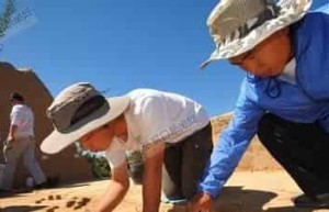 旧石器时代鸵鸟蛋壳串珠出土_上古历史 菊江历史网