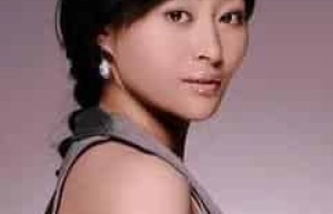 国丽娜【又名国歌，中国内地女演员】 – 人物百科