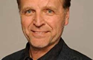 大卫·拉斯彻【美国男演员】 – 人物百科