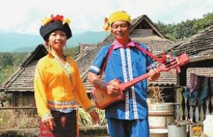 布朗族服饰 布朗族服饰是怎样发展至今的_民俗文化 菊江历史网