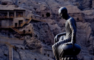 鸠摩罗什：7岁出家，12岁成国师，却被囚禁17年_稗官野史 菊江历史网