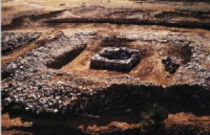 牛河梁遗址有怎样的地理位置？牛河梁遗址的历史地位_民间艺术 菊江历史网