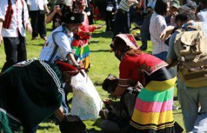 锡伯族的节日抹黑节有什么特，处_民俗文化 菊江历史网