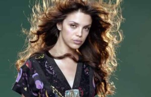 范妮莎·费丽托【意大利裔美国女演员】 – 人物百科