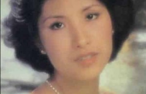 方伊琪【原名罗淑慧，中国香港歌手、演员】 – 人物百科