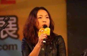 何璐怡【中国香港女配音演员】 – 人物百科