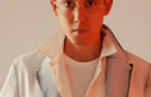 张睿【原名张航睿，中国内地影视男演员、流行乐歌手、主持人】 – 人物百科