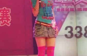 严莉娜【中国女歌手，快乐女生武汉赛区10强】 – 人物百科