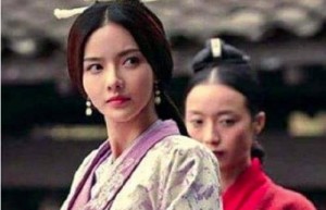 曹操去世后，曹丕是怎么对待他的“三千后妈”的？_稗官野史 菊江历史网