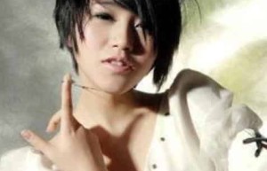 曾思璇【中国内地女歌手，2010年花儿朵朵132强】 – 人物百科