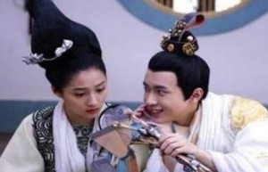 皇帝强迫表妹嫁给他，后来狂生了6个孩子_帝王野史 菊江历史网