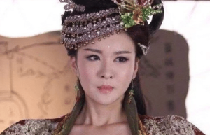 夏朝的灭亡与她密切相关，妲己和她极其相似_稗官野史 菊江历史网