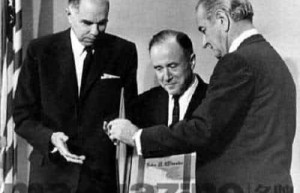 卡尔·史瓦西【德国物理学家、天文学家、马丁·史瓦西的父亲】 – 人物百科