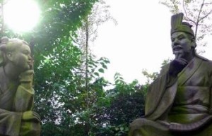 谯周是三国时期的知名大师 却在关键时刻变成了卖国贼 劝后主刘禅投降 留下了千古骂名_三国历史 菊江历史网