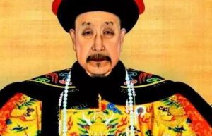 清朝皇帝和大臣脖子上都有一串“佛珠” 这个东西是什么_清朝历史 菊江历史网