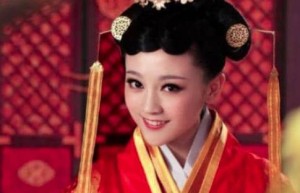 周幽王烽火戏诸侯时，褒姒真的已经五十多岁了吗？_稗官野史 菊江历史网