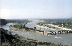 都江堰是什么时候修建的？青城山是什么时候修建的？_民间艺术 菊江历史网