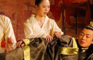 另类的“名垂青史”？“痴呆”皇帝的逸闻趣事！_帝王野史 菊江历史网