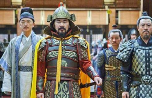 赵匡胤黄袍加身的原因是什么 真的是因为无可奈何吗_宋朝历史 菊江历史网