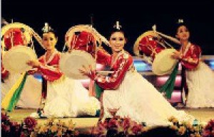 朝鲜族农乐舞有什么特色？朝鲜族农乐舞反映了什么_民间艺术 菊江历史网