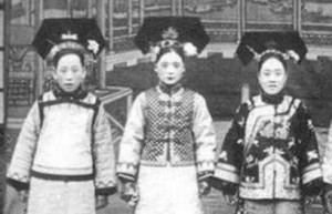 清代妃子为何都是被包在被子里抬进皇帝寝宫的？_后宫秘史 菊江历史网