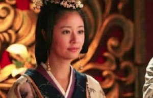 她本是太后的宫女，阴差阳错嫁错人却当上皇后_后宫秘史 菊江历史网