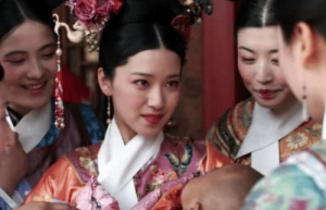 咸丰最宠爱的妃子是谁？连慈禧都不敢动她_后宫秘史 菊江历史网