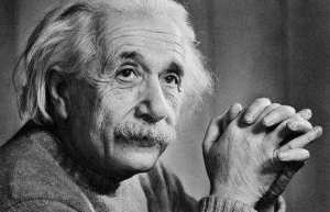 爱因斯坦死前为什么要把自己的笔记烧毁？笔记里面有什么？_稗官野史 菊江历史网