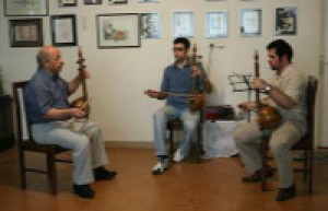 伊朗音乐“拉笛夫”有什么旋律？伊朗“拉笛夫”的表演形式_民间艺术 菊江历史网