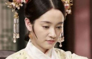 历史上惇妃汪氏为何会被乾隆贬黜？她做了什么_清朝历史 菊江历史网