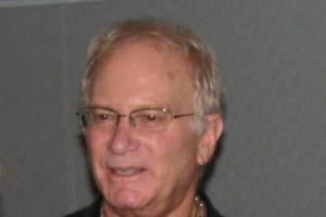 悉德·菲尔德【美国男编剧、制片人】 – 人物百科