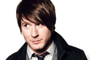 Owl City【2007年Adam Young组建的乐队，他是电子乐队的唯一成员】 – 人物百科