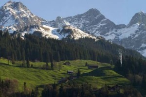 阿尔卑斯山为什么那么出名（历史深厚欧洲屋脊，滑雪胜地）_世界近代史 菊江历史网