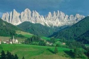 阿尔卑斯山在哪个国家（不属于任何国家，欧洲最高山脉）_世界近代史 菊江历史网