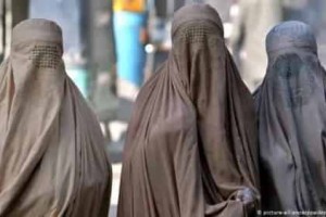 阿富汗为啥女性不能外出_世界近代史 菊江历史网