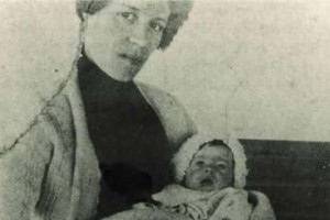 伊莉莎白·格拉迪斯·迪安【英国的泰坦尼克号幸存者】 – 人物百科