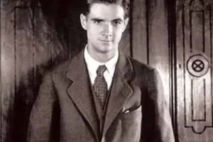 霍华德·休斯【美国企业家、飞行员、电影制片人、导演、演员】 – 人物百科