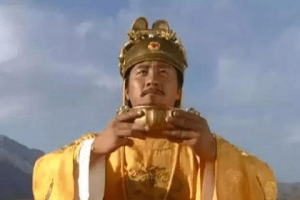 朱元璋吃饭时发现碗里有头发反而重赏厨师！厨师做了什么？_帝王野史 菊江历史网