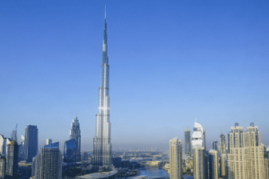 哈利法塔是“迪拜塔”纪念碑上的帷幕，他的修建有何历史意义？ 菊江历史网